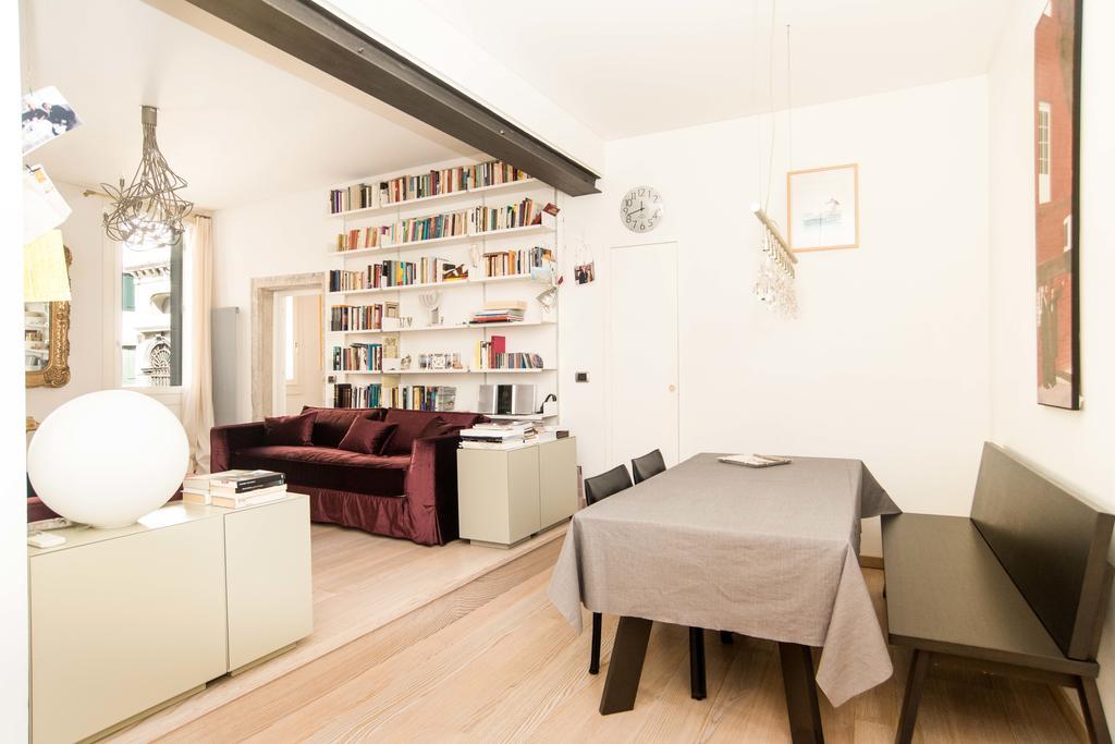 Ghetto Modern Apt For 4, Venice Apartment ภายนอก รูปภาพ